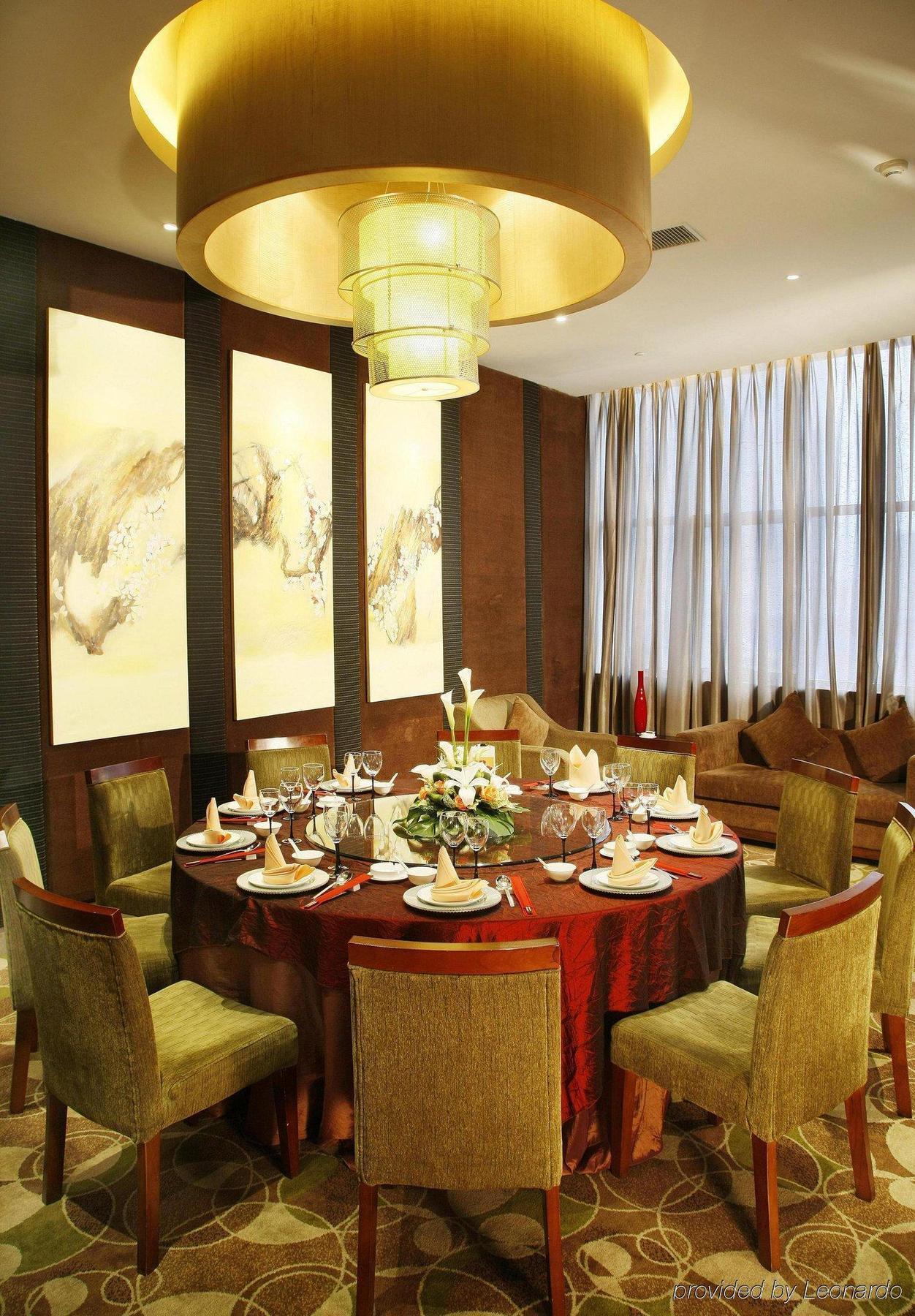 Holiday Inn Xiaoshan By Ihg هانجتشو المطعم الصورة